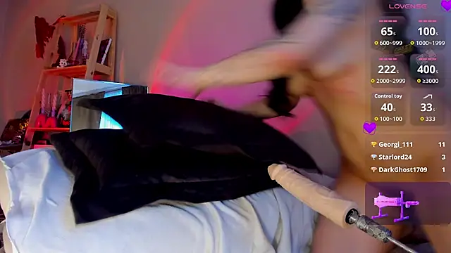 jennie chan online show from March 7, 11:50 am