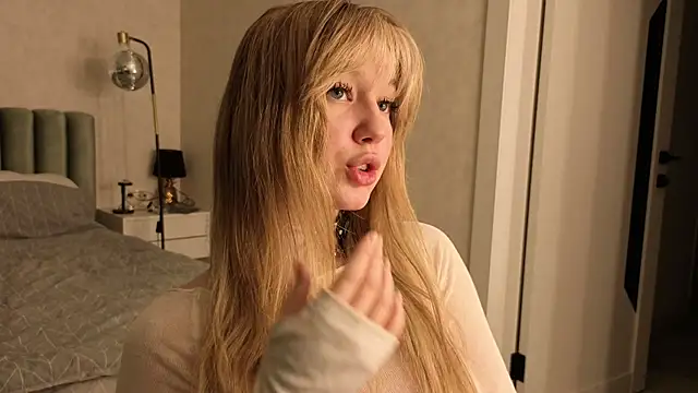 bonnyfloweer online show from April 16, 7:24 pm