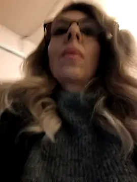 SukyGirl online show from January 19, 8:10 am