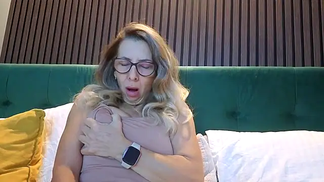 SukyGirl online show from January 18, 7:59 am