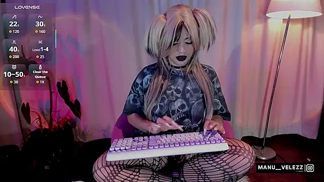 Manu Velez online show from January 18, 8:10 am