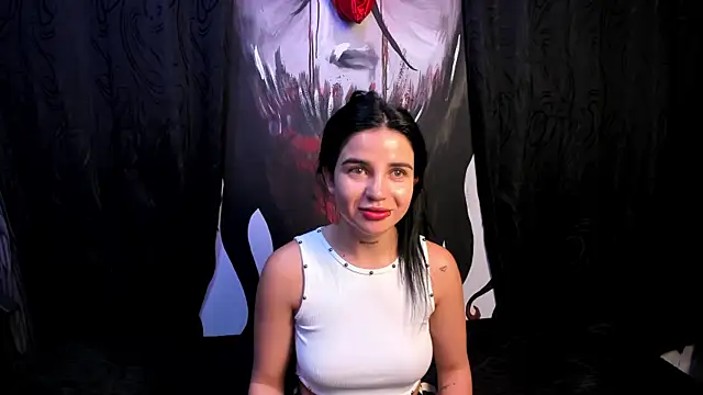 Snapshot of Kylie-fox chatting on October 14, 10:56 pm Kylie-fox online show from October 14, 10:56 pm