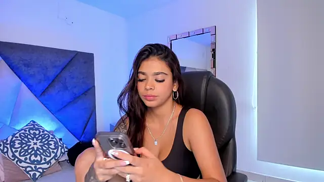 GiaFu online show from January 14, 5:40 pm