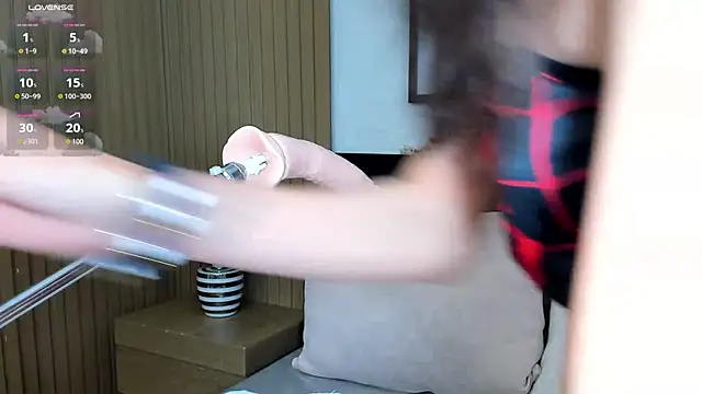 doll bella  online show from April 10, 7:53 pm