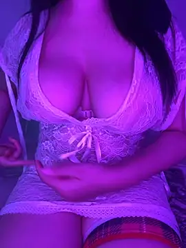 Rawan-The-Queen online show from October 10, 2:05 am