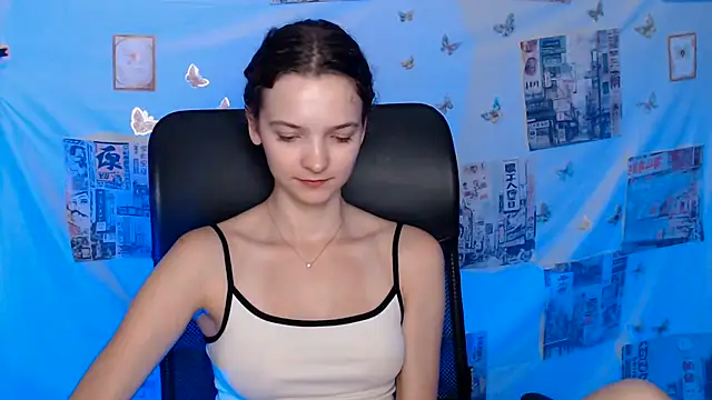  SusieSu  online show from July 13, 12:28 pm