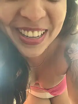 Gabrielleof online show from December 1, 2:09 pm