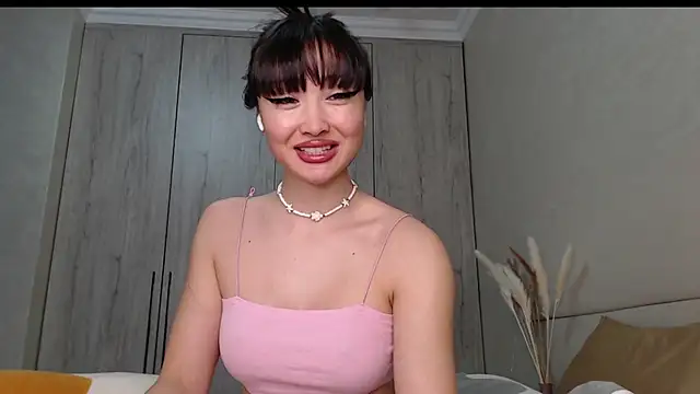 MiaRie online show from June 8, 4:24 am