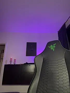 PalinaPr online show from November 17, 5:57 pm