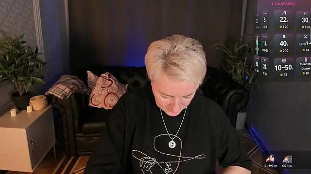 Nika Smit online show from February 20, 5:39 am