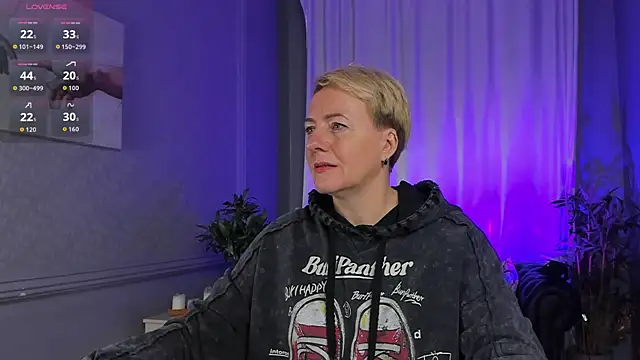 Snapshot of Nika_Smit chatting on October 23, 5:02 am Nika Smit online show from October 23, 5:02 am