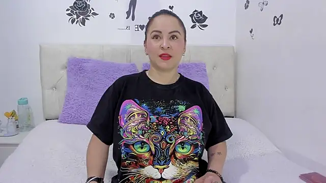 Domina0 online show from October 28, 12:00 pm