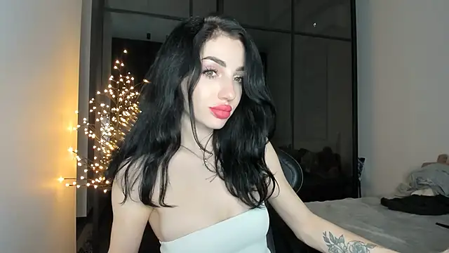 NancyLovee  online show from November 21, 8:44 pm