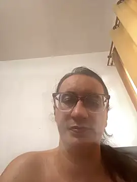 gloria7v05 online show from April 5, 2:38 pm