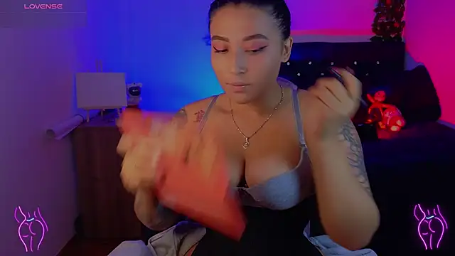 Pauilina online show from March 27, 9:26 pm