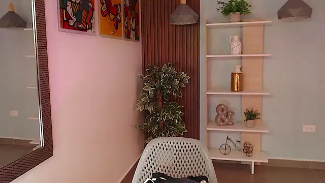 Dalila Sky online show from February 2, 6:07 pm