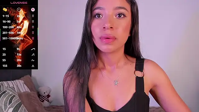 lillielover16 online show from April 17, 3:30 am