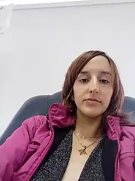 Ambar Roux  online show from November 4, 8:14 pm