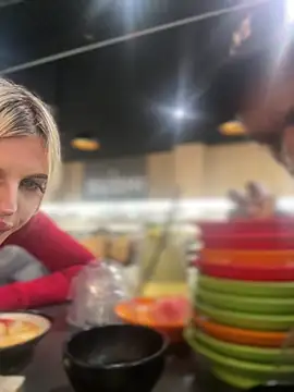 MacTroy online show from March 17, 4:44 pm