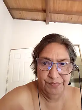 florecita69 online show from November 5, 2:22 pm