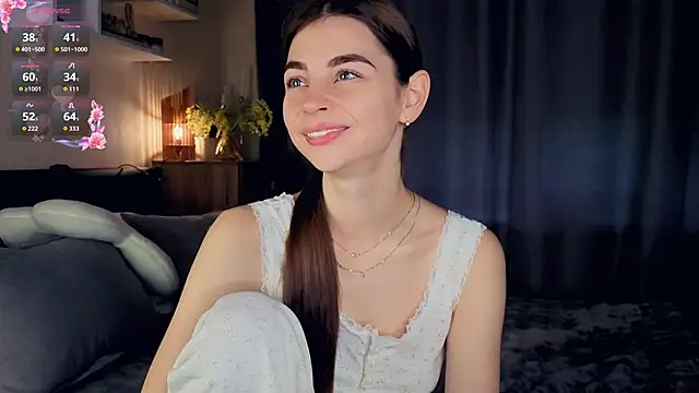Snapshot of MaryJacksoon chatting on October 20, 8:17 am MaryJacksoon online show from October 20, 8:17 am