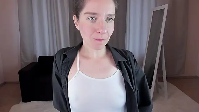 helentasty online show from September 29, 3:33 am