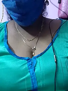 mallu-sumi online show from November 2, 10:24 pm