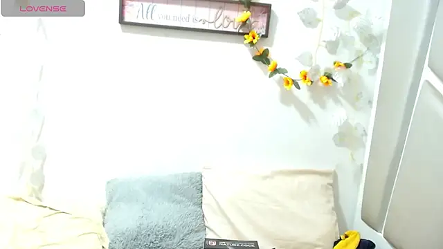 ZuryFerrari online show from November 20, 5:36 pm