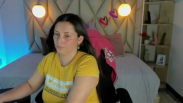 angelswets online show from March 23, 2:45 pm