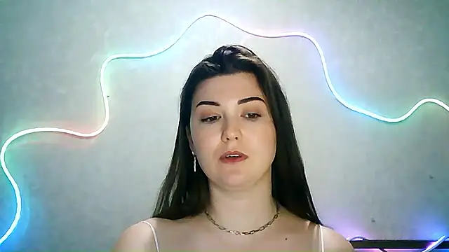 Snapshot of SeductiveTati chatting on September 9, 11:48 pm SeductiveTati online show from September 9, 11:48 pm