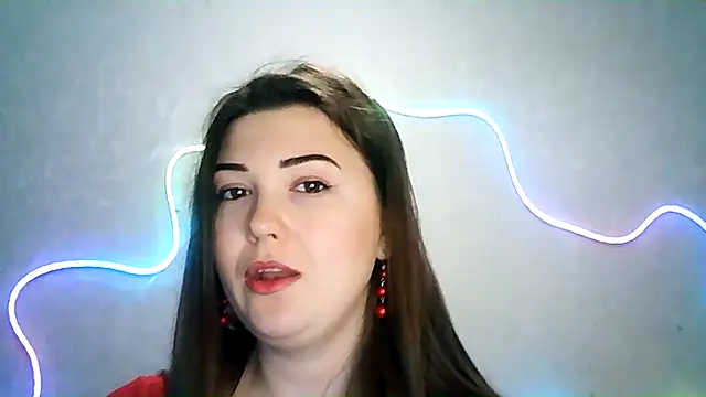 Snapshot of SeductiveTati chatting on September 19, 10:53 pm SeductiveTati online show from September 19, 10:53 pm