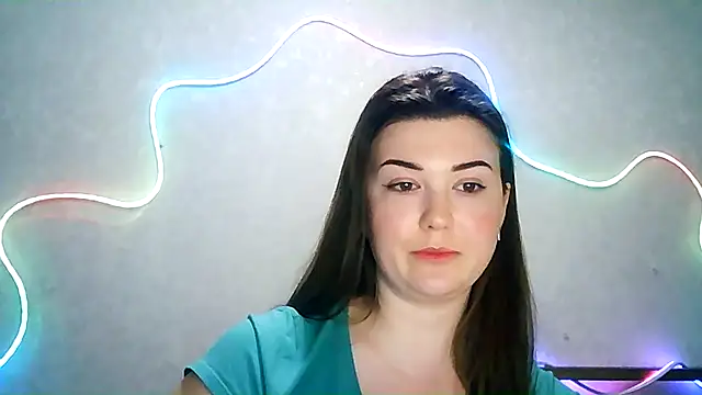 Snapshot of SeductiveTati chatting on September 8, 10:09 pm SeductiveTati online show from September 8, 10:09 pm