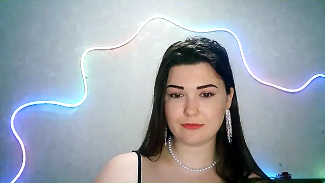 Snapshot of SeductiveTati chatting on September 21, 5:17 am SeductiveTati online show from September 21, 5:17 am