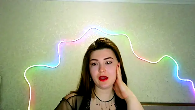 Snapshot of SeductiveTati chatting on October 14, 10:45 pm SeductiveTati online show from October 14, 10:45 pm
