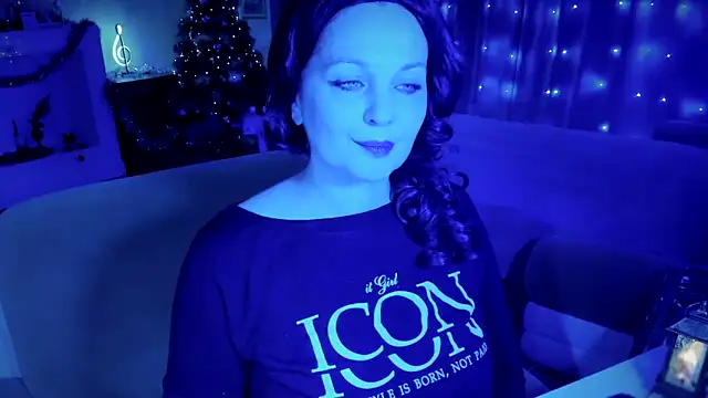 WitchBlueRose online show from December 22, 7:39 pm