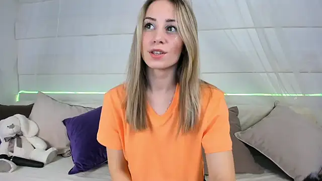 stricred online show from February 18, 10:09 pm