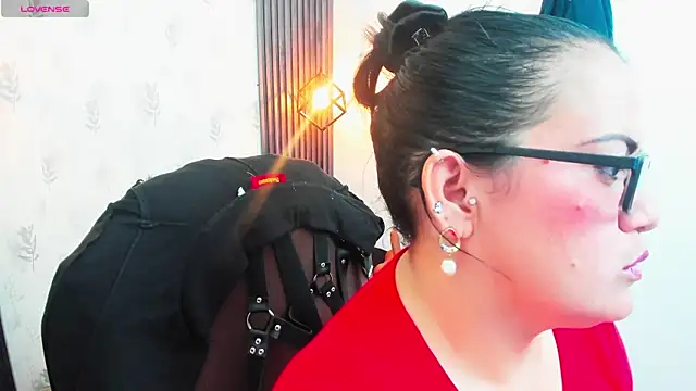 brigittemiller online show from December 1, 4:42 pm