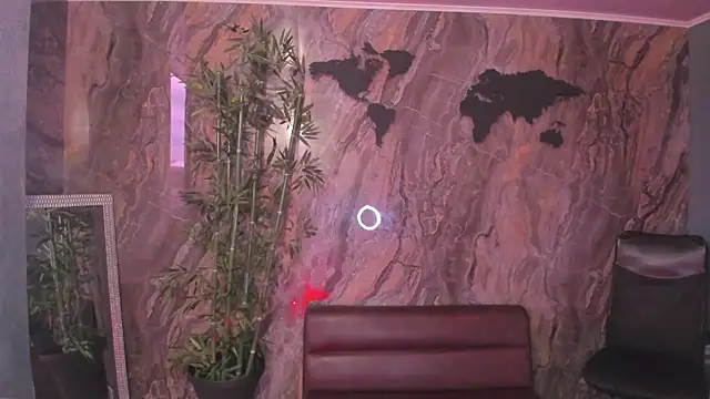 Alahia Dangelo online show from March 23, 5:30 pm