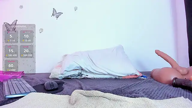 EmmaRogers online show from September 24, 4:06 pm