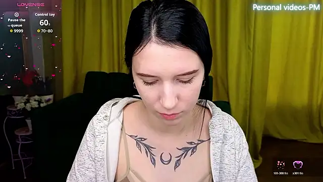 KarolinaBlacks online show from March 27, 8:26 am