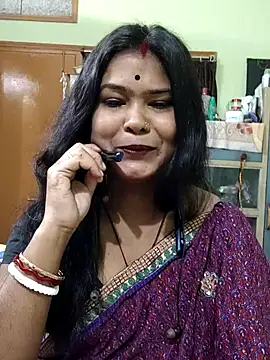 yoursweety09 online show from December 15, 1:49 pm