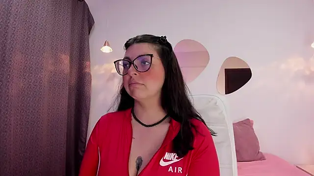 Snapshot of Vioolletta chatting on September 29, 6:57 pm Vioolletta online show from September 29, 6:57 pm