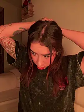 Im Valen Cute online show from January 14, 2:38 am