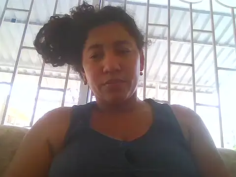 bellacrespalatina online show from February 14, 8:22 pm