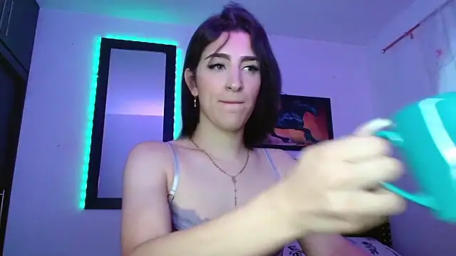 Snapshot of Triana_Damelio chatting on October 6, 2:23 pm Triana Damelio online show from October 6, 2:23 pm