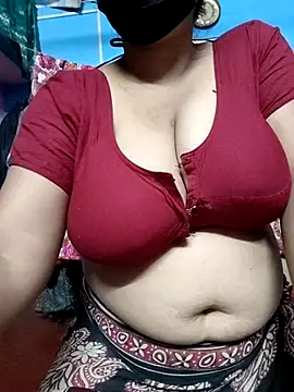 BERRY 00 online show from February 11, 6:31 pm