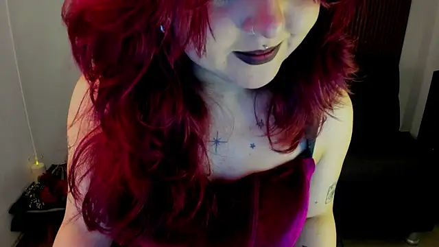 crimson tati  online show from November 5, 3:34 am