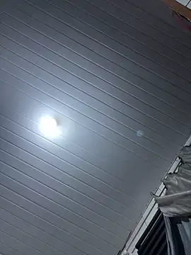 luara1988 online show from January 7, 1:42 am