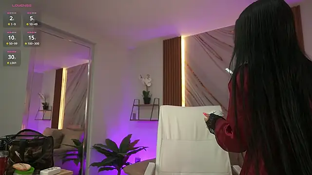 elasummer online show from March 2, 1:07 pm