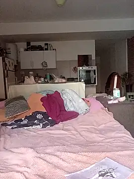 LaCristinatrans online show from September 18, 8:29 pm